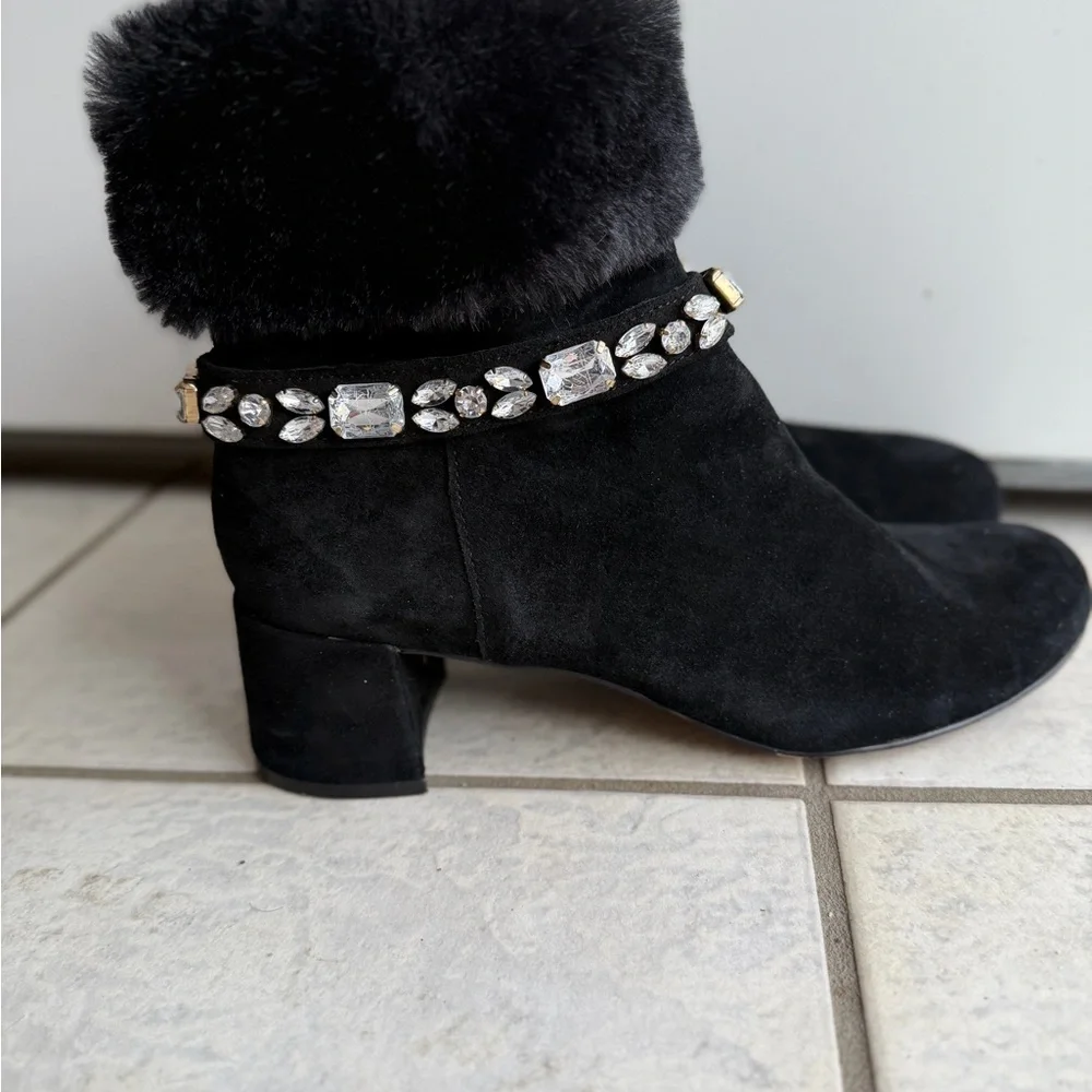 Adrienne Vittadini Lazar Black Fur Trim Ankle Boots 8.5 Block Heel Crystal